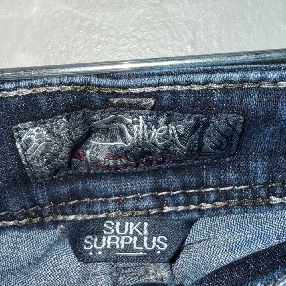 Silver Jeans Suki Surplus Indigo Denim - Picture 2 of 11